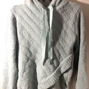 Simply Vera Vera Wang Medium Fluffy Sweatshirt (Gray White)